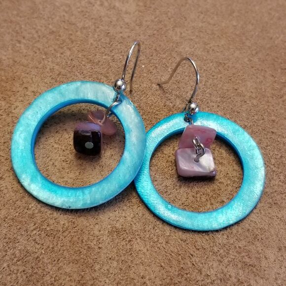 Blue Shell Hoop Earrings with Pink Shell Dangles – Boho Dangle Jewelry - Picture 2 of 2